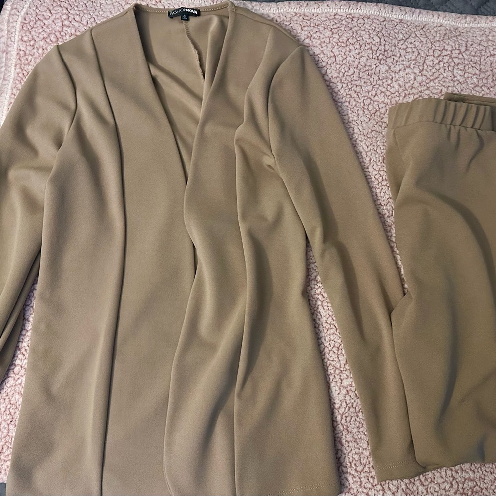 Fashion Nova Tan Blazer & Suit Set